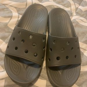 Crocs Sandals | men’s 7 / women’s 9